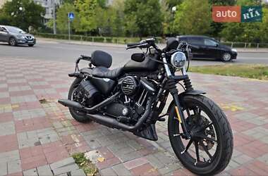 Мотоцикл Чоппер Harley-Davidson 883 Iron 2022 в 