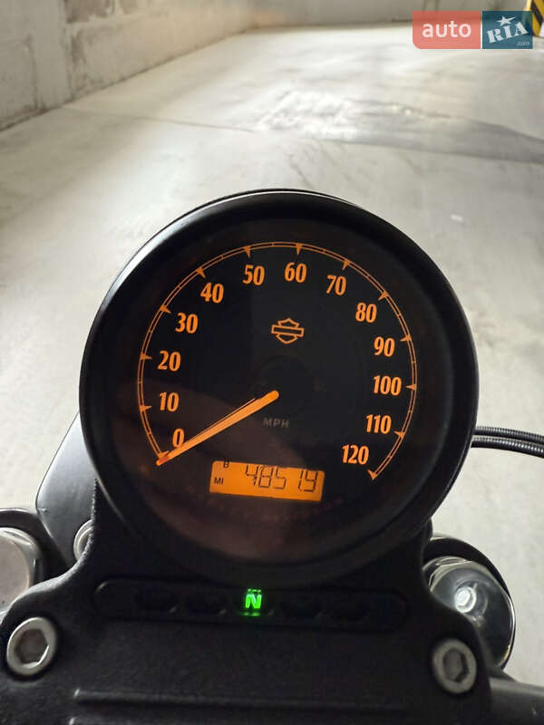 Боббер Harley-Davidson 883 Iron 2022 в Ровно