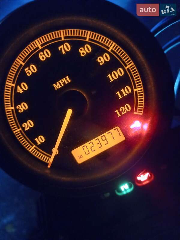 Мотоцикл Круизер Harley-Davidson 883 Iron 2011 в Киеве