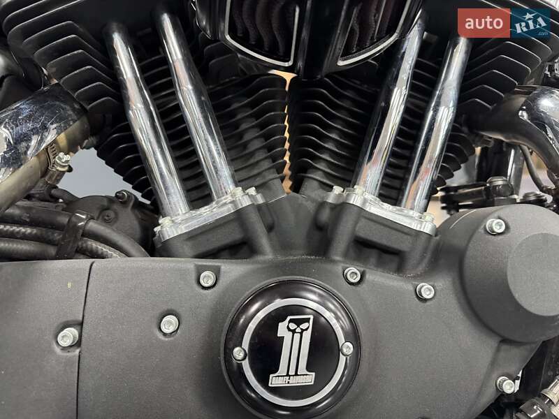 Кафе рейсер Harley-Davidson 883 Iron 2014 в Киеве