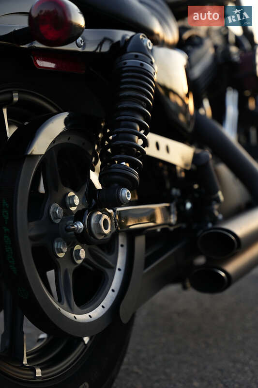 Боббер Harley-Davidson 883 Iron 2019 в Києві