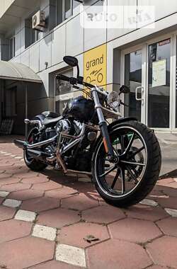 Мотоцикл Чоппер Harley-Davidson Breakout 2013 в Одесі