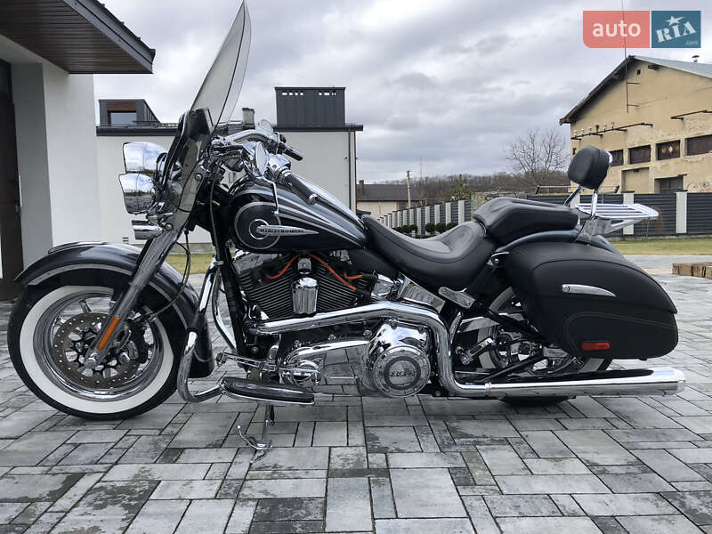 Мотоцикл Круизер Harley-Davidson CVO Softail 2014 в 