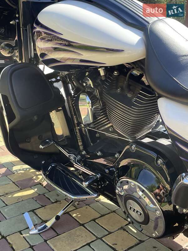 Мотоцикл Туризм Harley-Davidson CVO Street Glide 2016 в Харкові