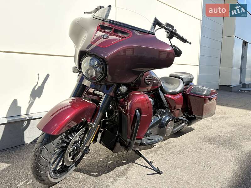 Мотоцикл Туризм Harley-Davidson CVO Street Glide 2019 в Киеве