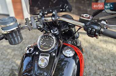 Мотоцикл Круизер Harley-Davidson Dyna Fat Bob 2017 в 