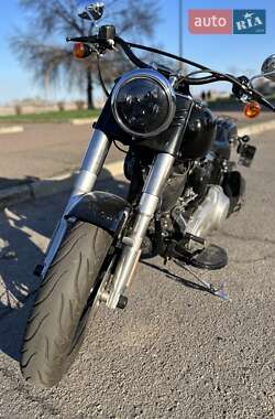 Мотоцикл Чоппер Harley-Davidson Dyna Softail 2014 в 