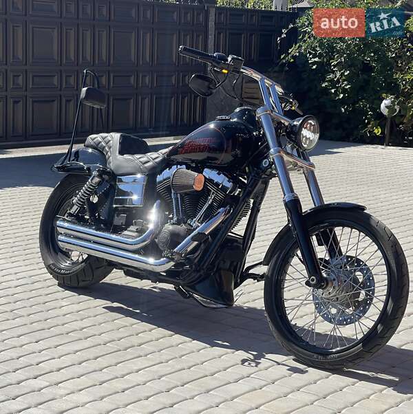 Мотоцикл Круизер Harley-Davidson Dyna Wide Glide 2015 в Гайсине фото 11 Мотоцикл Круизер Harley-Davidson Dyna Wide Glide 2015 в Гайсине