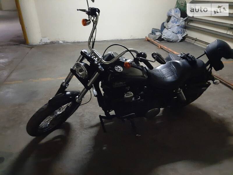 Мотоцикл Чоппер Harley-Davidson Dyna 2015 в Києві