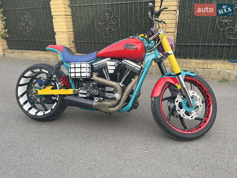 Мотоцикл Чоппер Harley-Davidson Dyna 2015 в Киеве