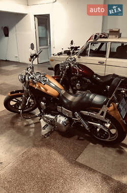 Мотоцикл Классик Harley-Davidson Dyna 2007 в 