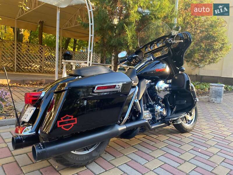 Мотоцикл Круизер Harley-Davidson Electra Glide 2015 в Краматорске