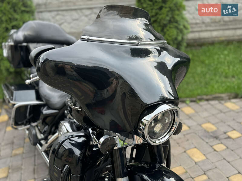 Мотоцикл Круизер Harley-Davidson Electra Glide 2005 в Виннице