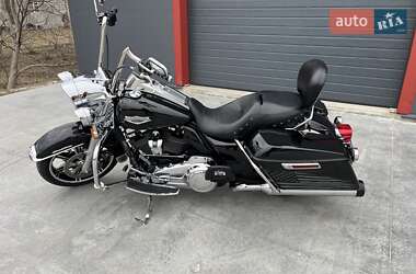 Мотоцикл Туризм Harley-Davidson FLHR 2022 в 