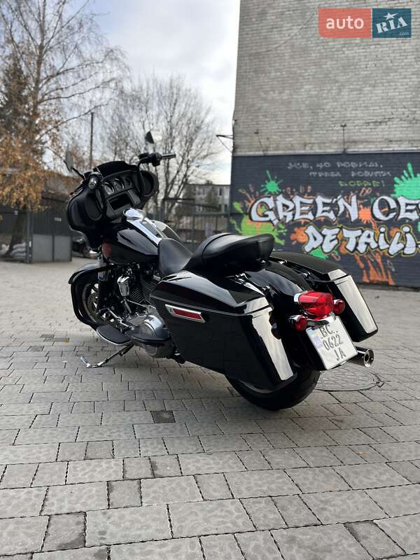 Мотоцикл Чоппер Harley-Davidson FLHTCU Ultra Classic Electra Glide 2017 в Львове