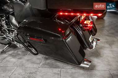 Мотоцикл Кастом Harley-Davidson FLHTCU Ultra Classic Electra Glide 2018 в 