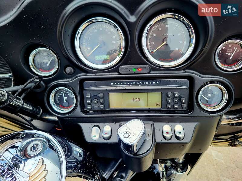 Мотоцикл Круізер Harley-Davidson FLHTCU Ultra Classic Electra Glide 2010 в Черкасах фото 19 Мотоцикл Круізер Harley-Davidson FLHTCU Ultra Classic Electra Glide 2010 в Черкасах