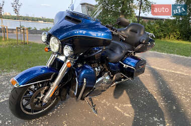 Мотоцикл Круизер Harley-Davidson FLHTCU Ultra Classic Electra Glide 2018 в 