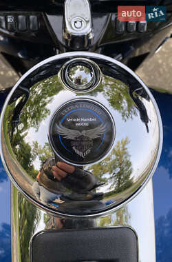 Мотоцикл Круизер Harley-Davidson FLHTCU Ultra Classic Electra Glide 2018 в 