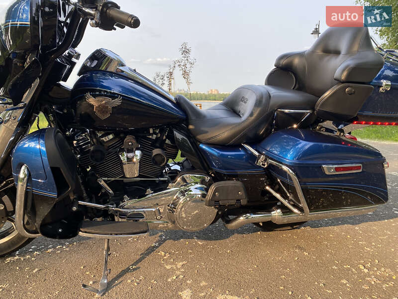 Мотоцикл Круизер Harley-Davidson FLHTCU Ultra Classic Electra Glide 2018 в Киеве