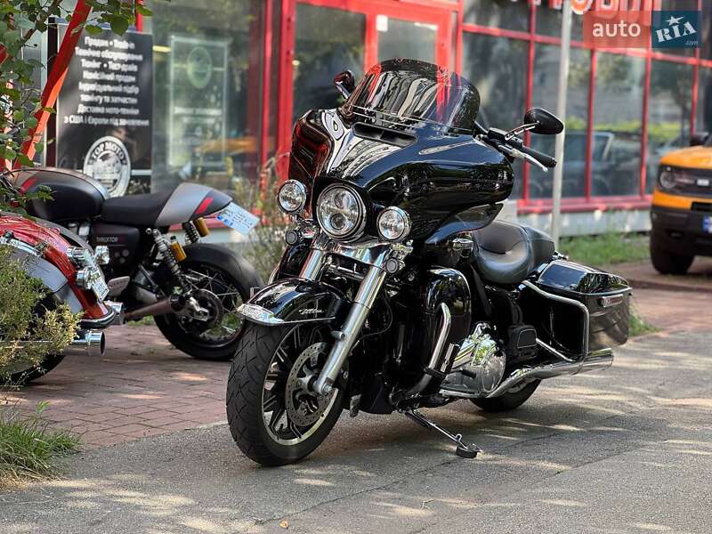 Harley-Davidson FLHTCU Ultra Classic Electra Glide 2018