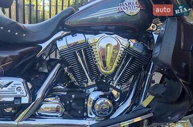 Мотоцикл Туризм Harley-Davidson FLHTCUI 2006 в 