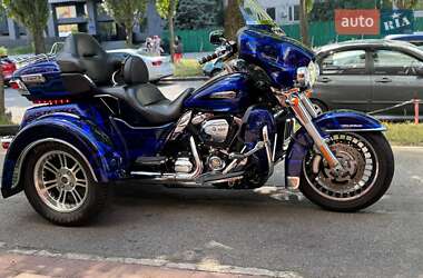 Трайк Harley-Davidson FLHTCUTG 2017 в 