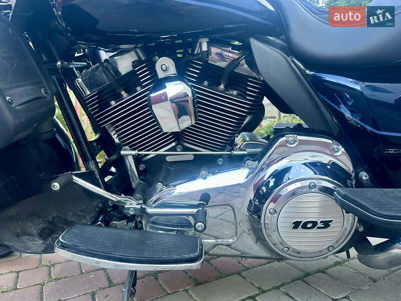 Мотоцикл Круізер Harley-Davidson FLHTK Electra Glide Ultra Limited 2012 в Івано-Франківську фото 12 Мотоцикл Круізер Harley-Davidson FLHTK Electra Glide Ultra Limited 2012 в Івано-Франківську