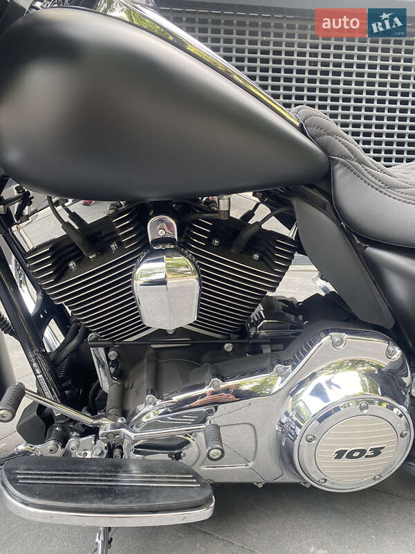 Мотоцикл Круизер Harley-Davidson FLHX Street Glide 2013 в Ивано-Франковске фото 4 Мотоцикл Круизер Harley-Davidson FLHX Street Glide 2013 в Ивано-Франковске