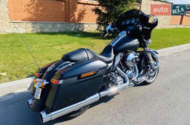 Мотоцикл Круизер Harley-Davidson FLHX Street Glide 2013 в 