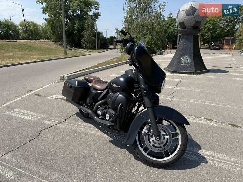 Мотоцикл Круізер Harley-Davidson FLHX Street Glide 2012 в Києві