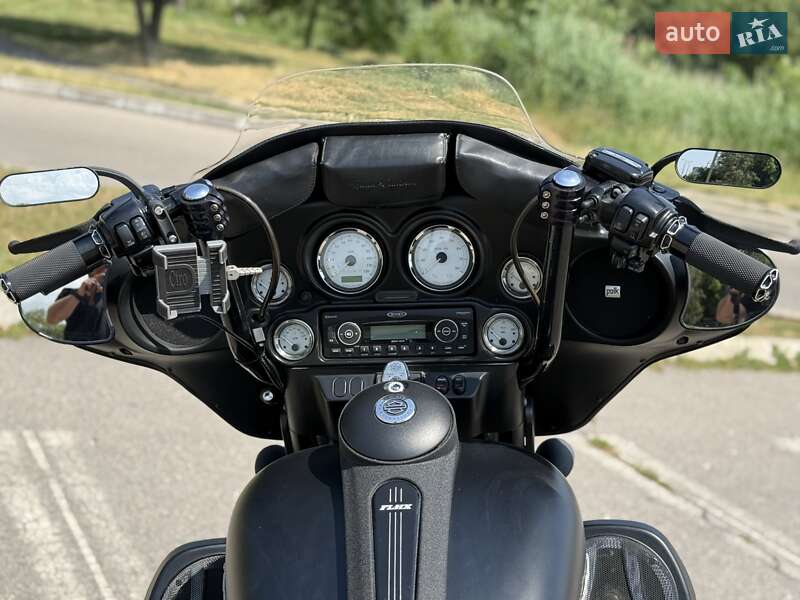 Мотоцикл Круізер Harley-Davidson FLHX Street Glide 2012 в Києві