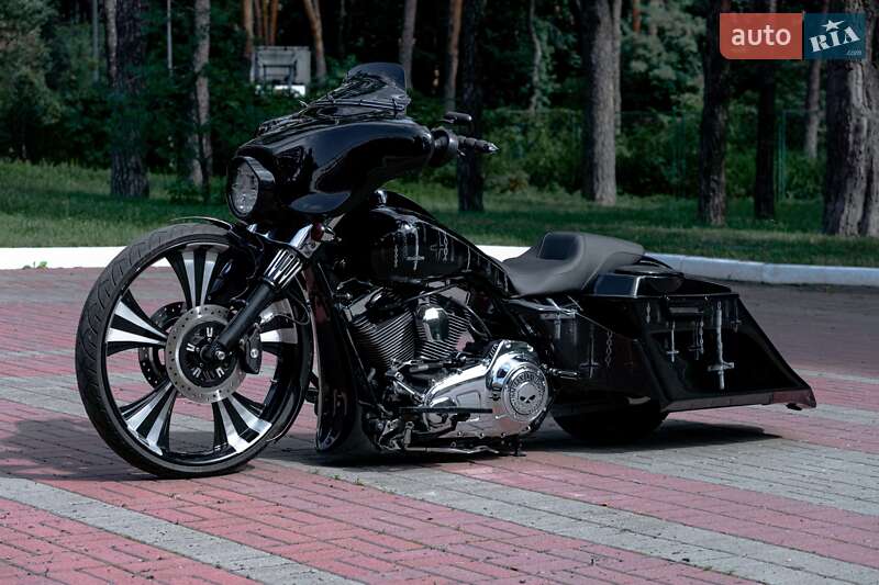 Harley-Davidson FLHX Street Glide 2010 Harley-Davidson FLHX Street Glide 2010