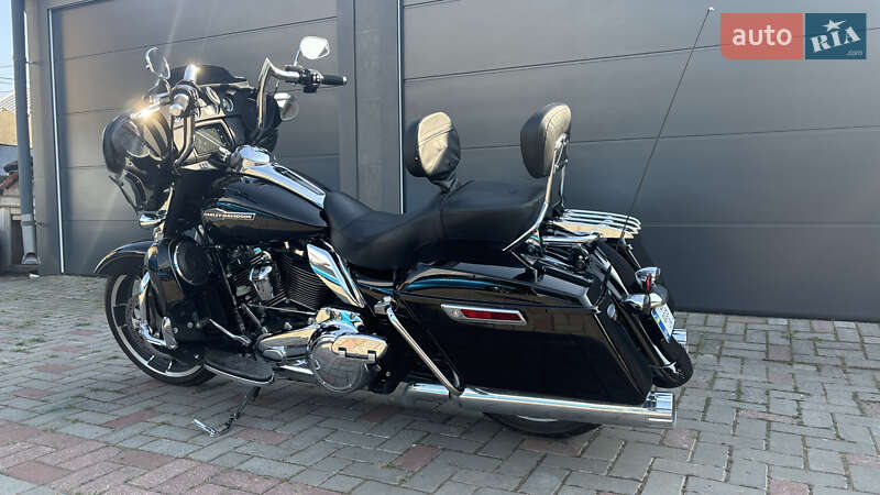 Мотоцикл Круизер Harley-Davidson FLHX 2023 в Ужгороде фото 12 Мотоцикл Круизер Harley-Davidson FLHX 2023 в Ужгороде