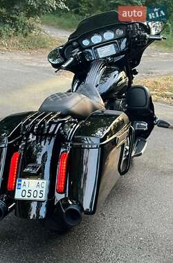 Мотоцикл Чоппер Harley-Davidson FLHXSE 2015 в 