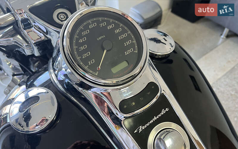 Трайк Harley-Davidson FLRT 2015 в Коломые фото 9 Трайк Harley-Davidson FLRT 2015 в Коломые