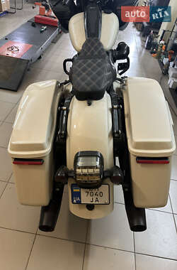 Мотоцикл Круизер Harley-Davidson FLTRX Road Glide 2023 в 