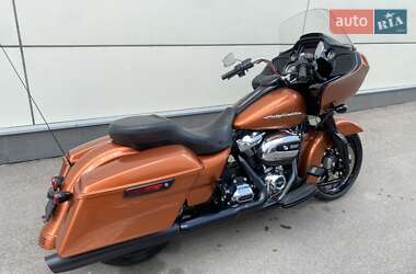Мотоцикл Туризм Harley-Davidson FLTRX Road Glide 2019 в 