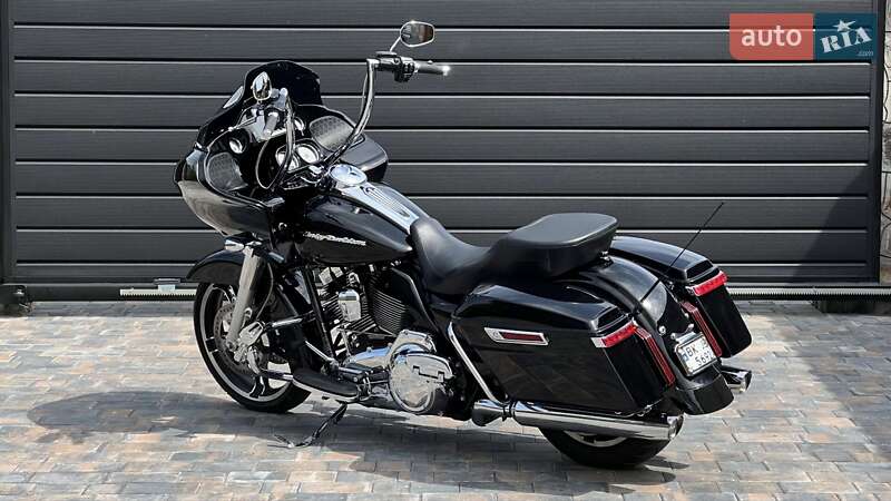 Мотоцикл Круізер Harley-Davidson FLTRX 2016 в Сарнах