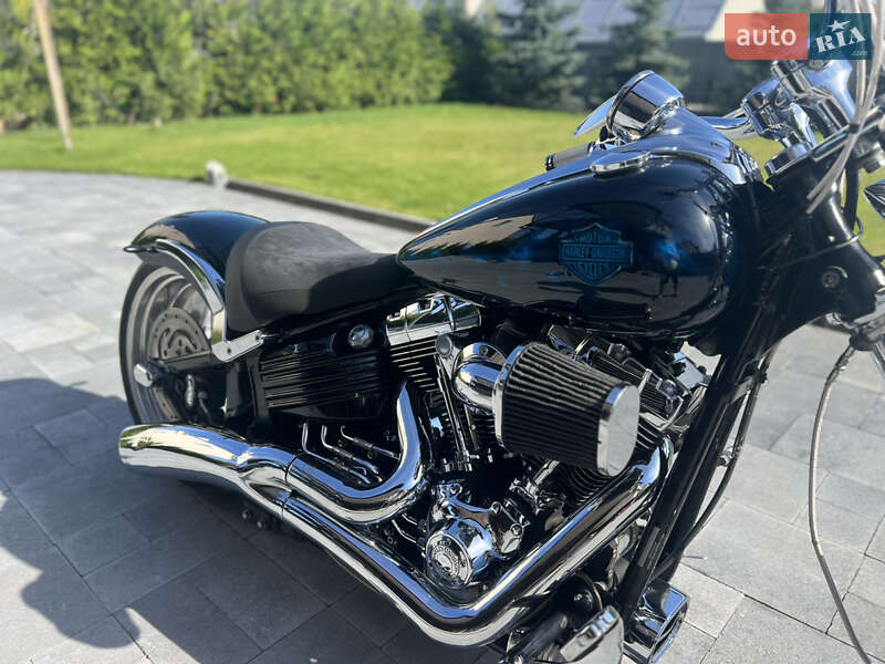 Мотоцикл Кастом Harley-Davidson FXCWC 2009 в Тернополі