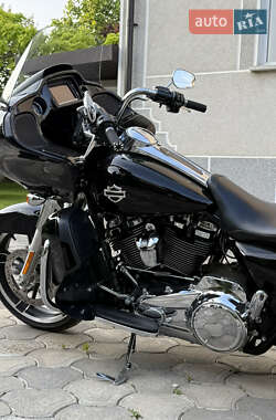 Мотоцикл Круизер Harley-Davidson Road Glide 2018 в 