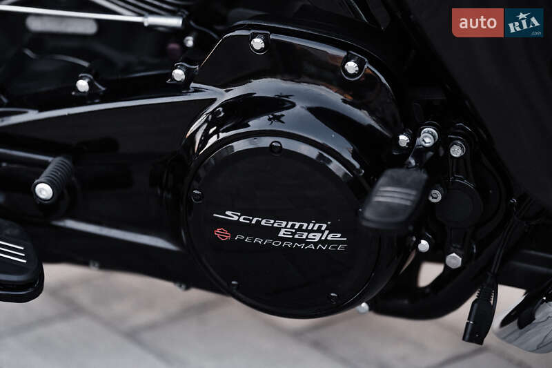 Боббер Harley-Davidson Road Glide 2021 в Ужгороде