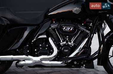 Боббер Harley-Davidson Road Glide 2021 в 