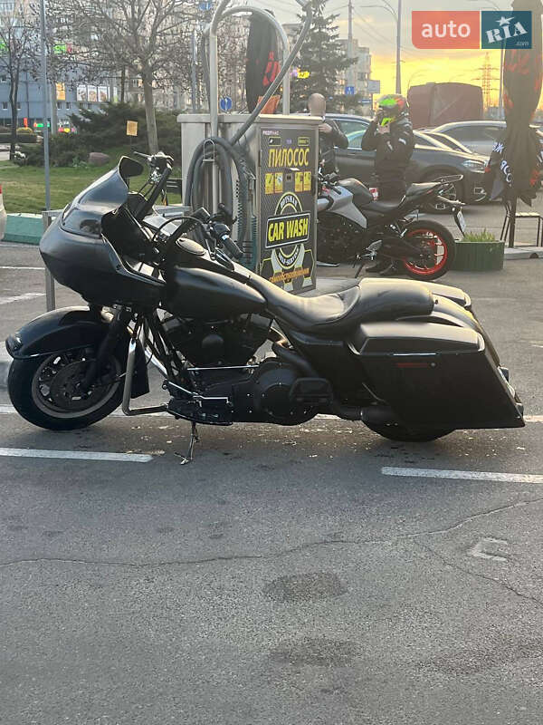 Мотоцикл Круізер Harley-Davidson Road Glide 1999 в 