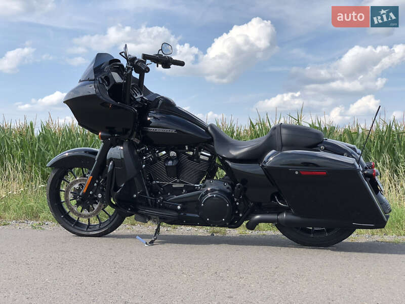 Мотоцикл Чоппер Harley-Davidson Road Glide 2018 в Львове фото 5 Мотоцикл Чоппер Harley-Davidson Road Glide 2018 в Львове