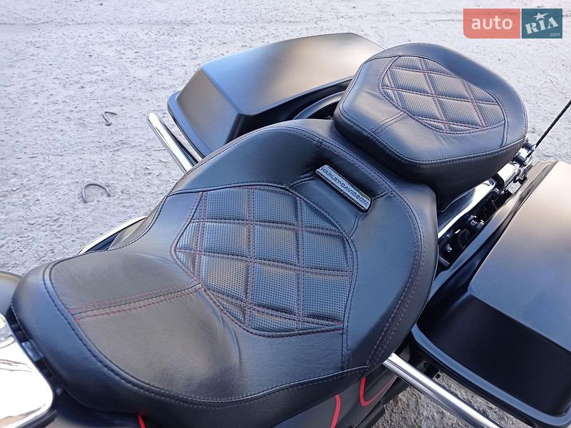 Мотоцикл Круизер Harley-Davidson Road Glide 2012 в Киеве фото 11 Мотоцикл Круизер Harley-Davidson Road Glide 2012 в Киеве