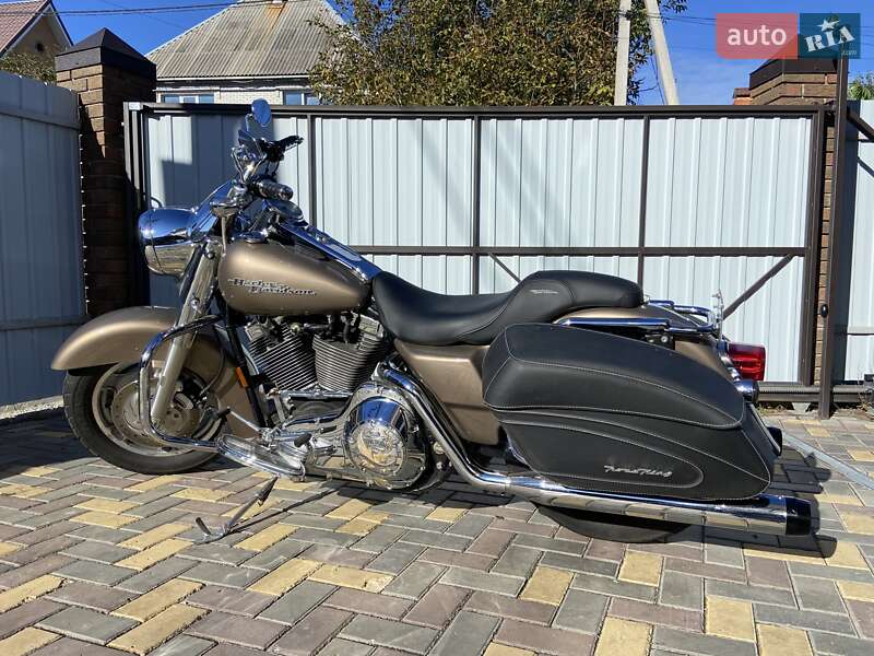 Мотоцикл Чоппер Harley-Davidson Road King 2005 в Гостомеле