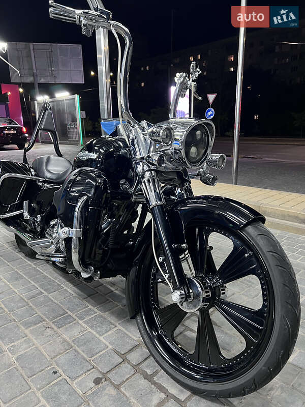 Мотоцикл Круизер Harley-Davidson Road King 2010 в 