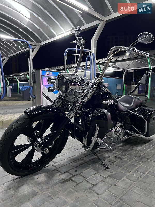 Мотоцикл Круизер Harley-Davidson Road King 2010 в Одессе