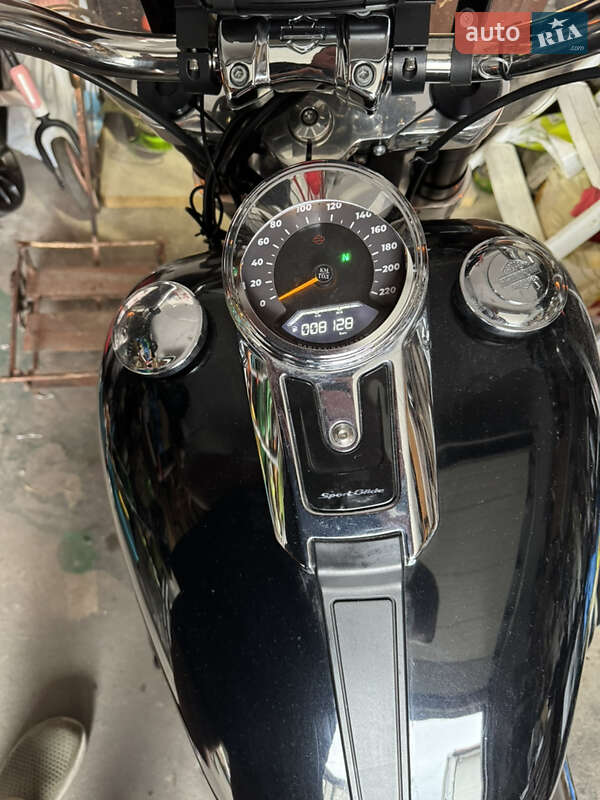 Мотоцикл Классік Harley-Davidson Sport Glide 2021 в Черкасах